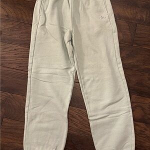 Alo Accolade RARE light green sweatpant. size: xxs, worn once, no tags.